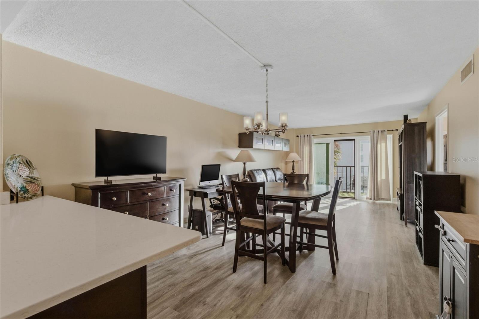 51 ISLAND WAY CONDO - Residential