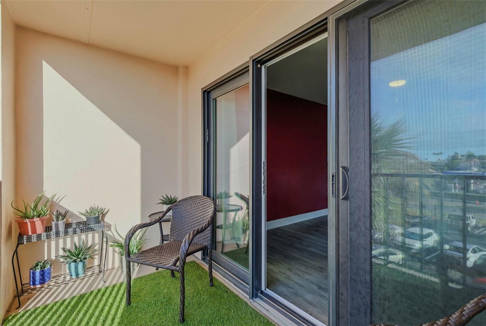 51 ISLAND WAY CONDO - Residential