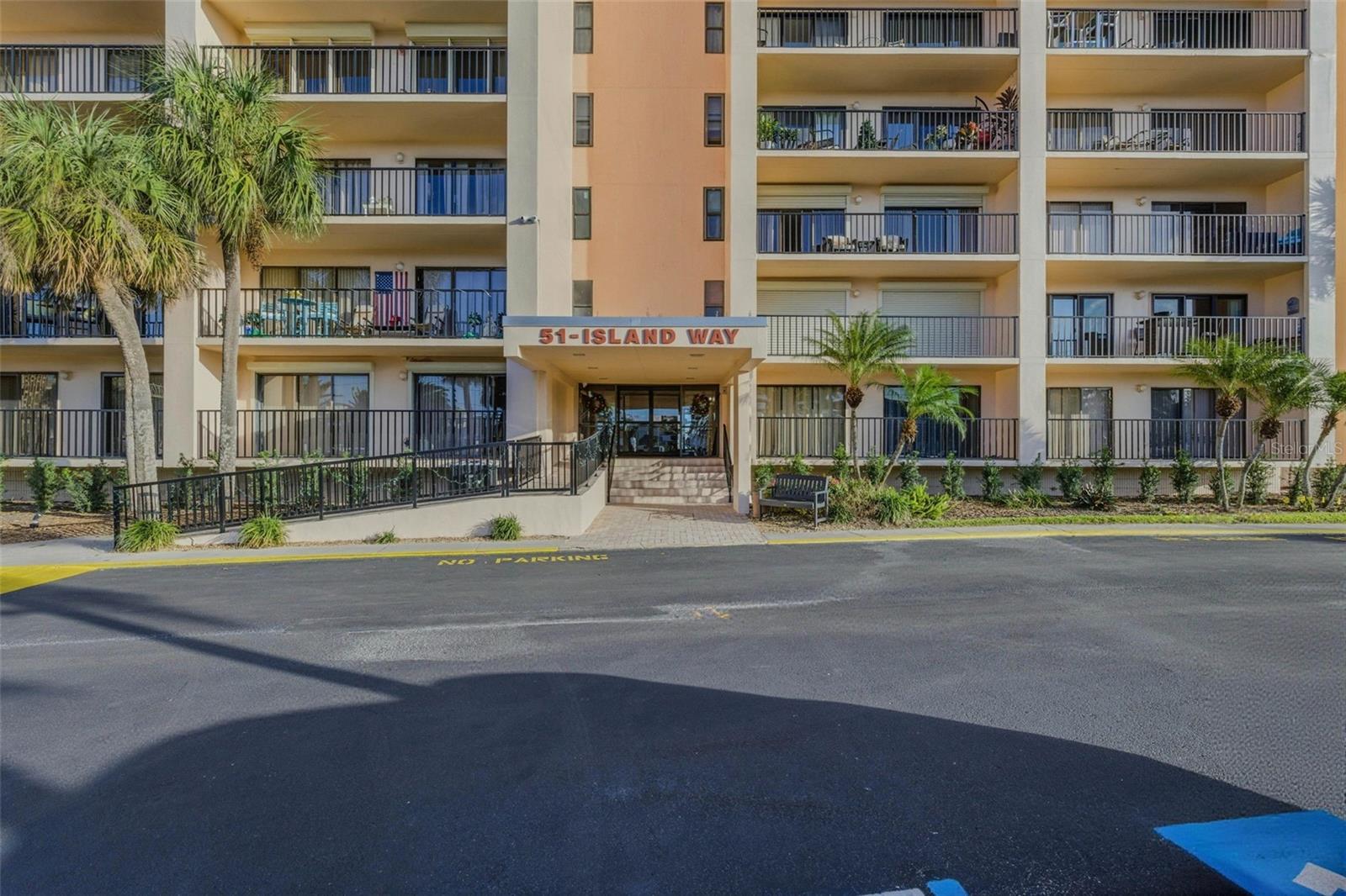 51 ISLAND WAY CONDO - Residential