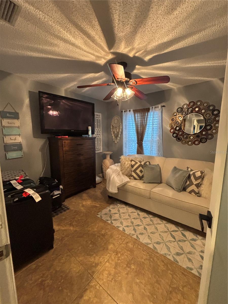 ALAFAYA WOODS PH 06 - Residential