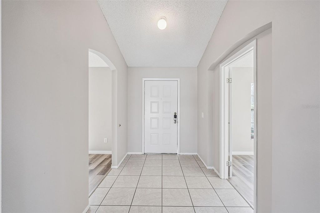 Photo of 1004 Karen Ridge Court, Kissimmee, FL 34747 (MLS # O6377483)