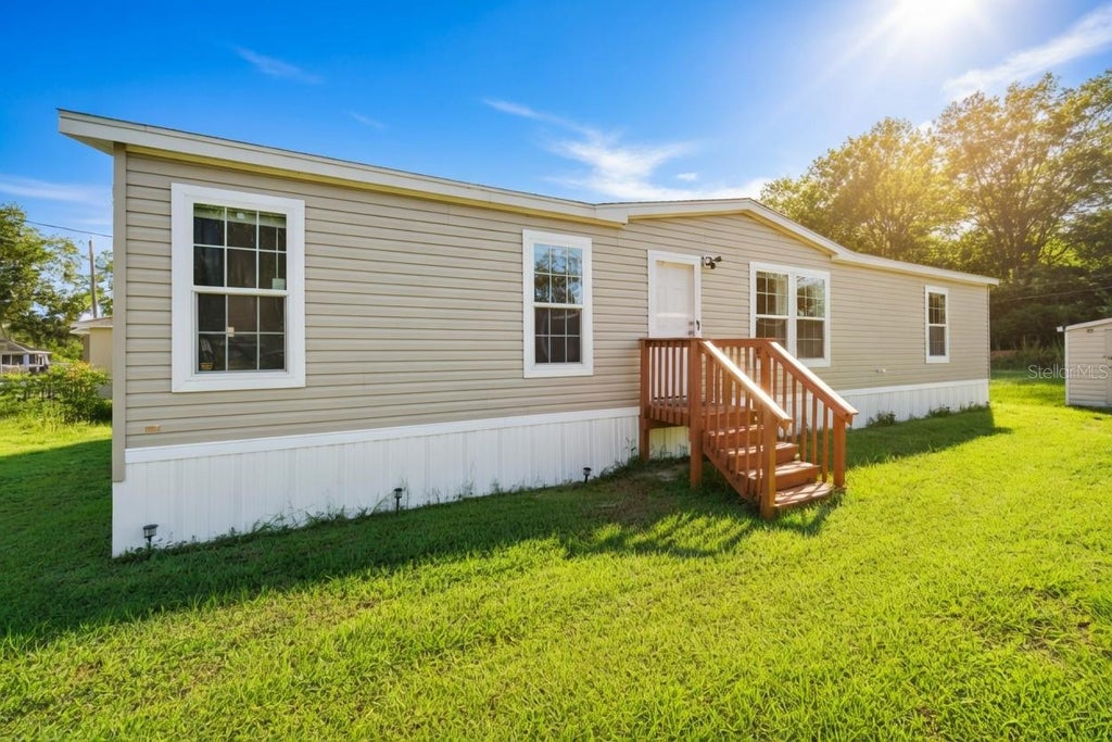 Photo of 1123 S Terry Avenue, Lakeland, FL 33815 (MLS # S5157969)