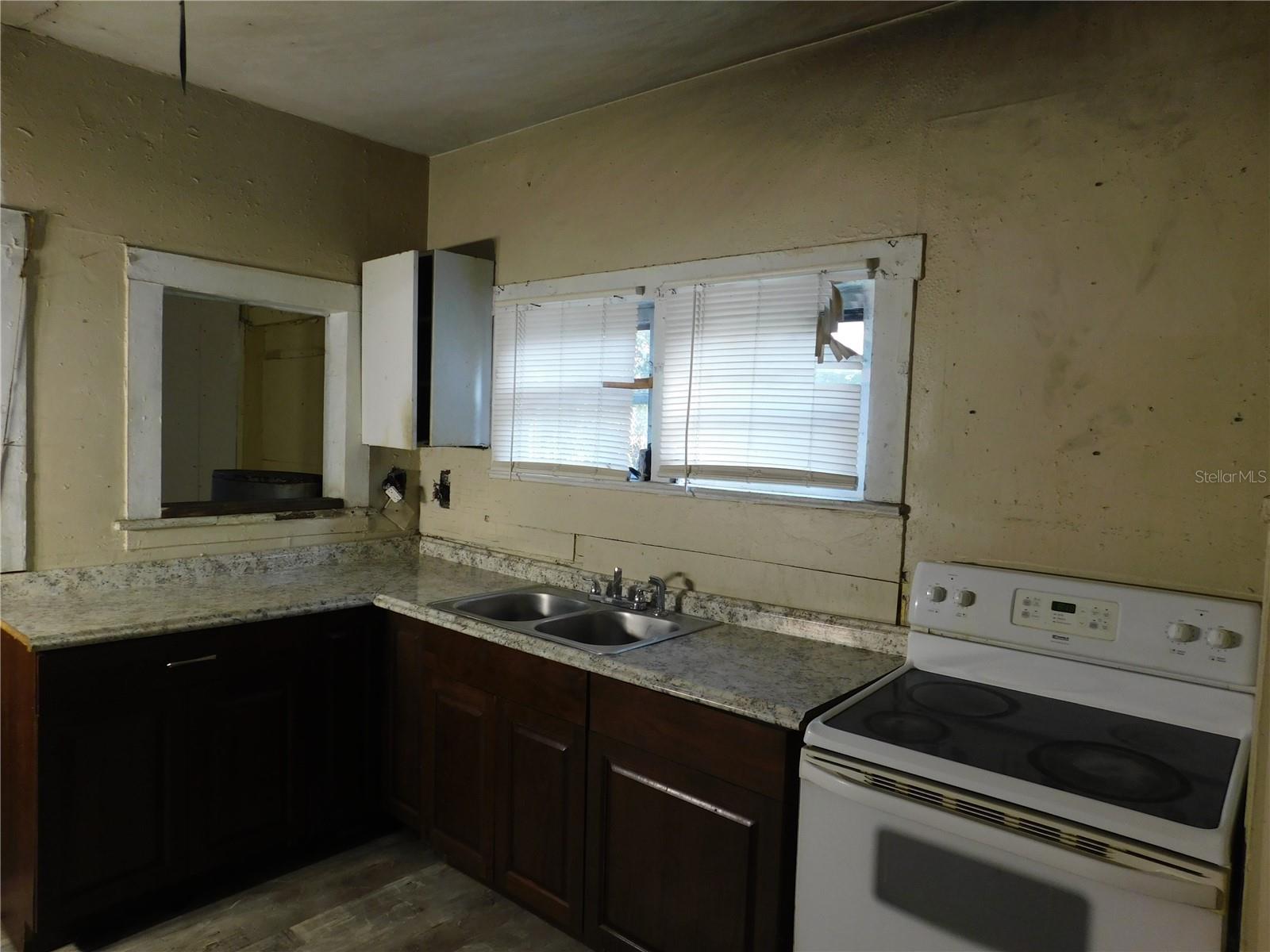 SULPHUR SPGS ADD - Residential