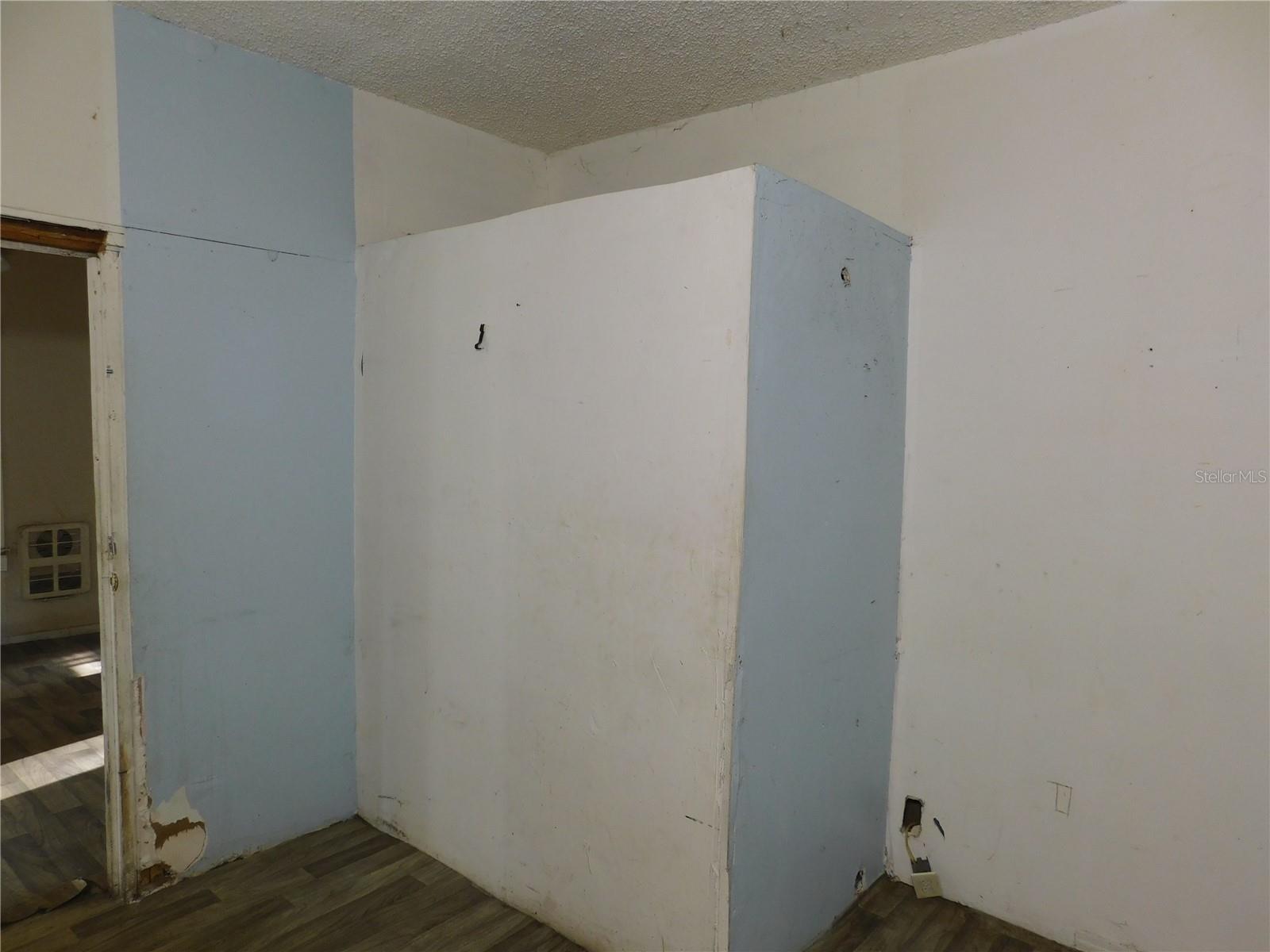 SULPHUR SPGS ADD - Residential