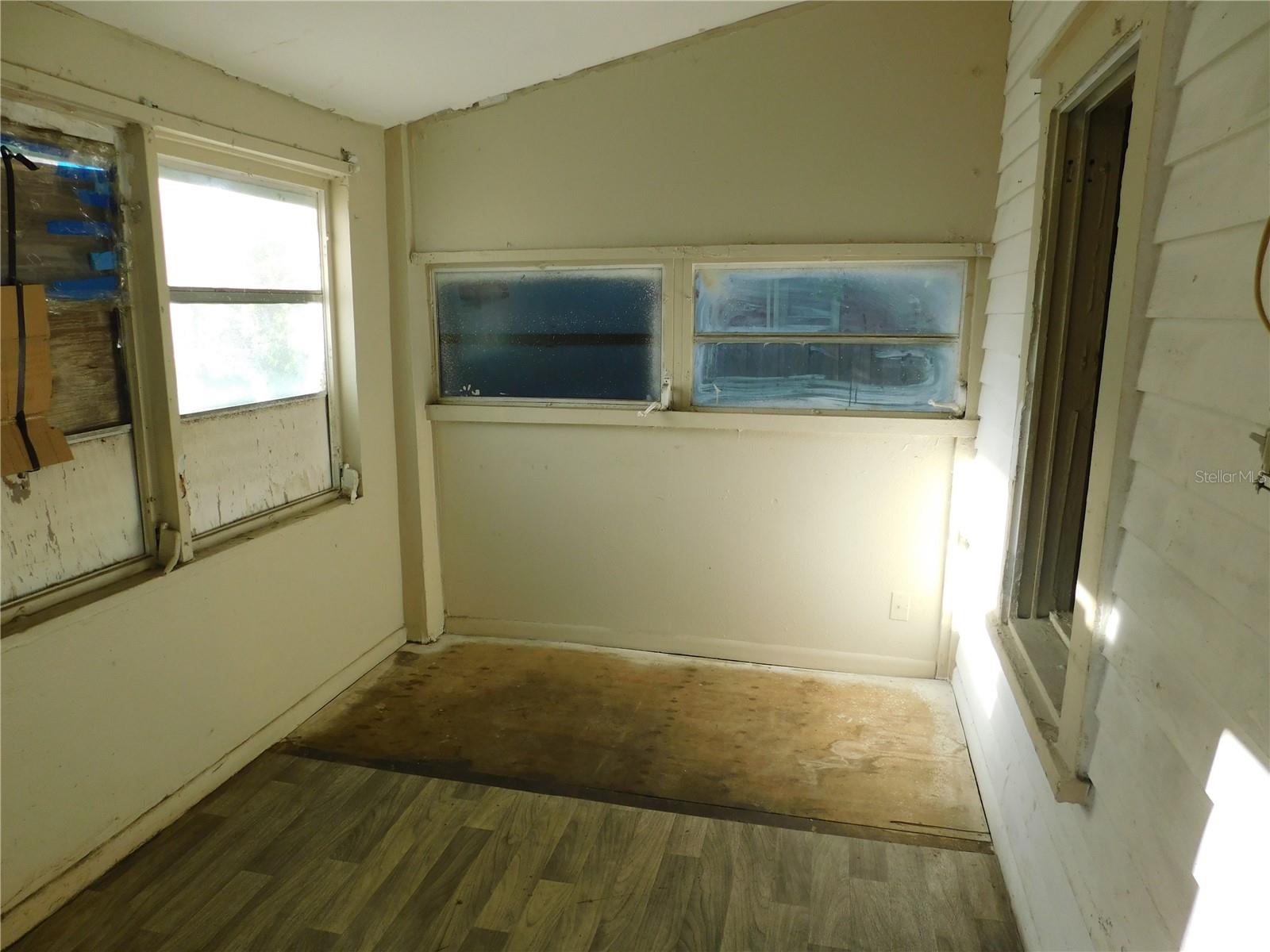 SULPHUR SPGS ADD - Residential