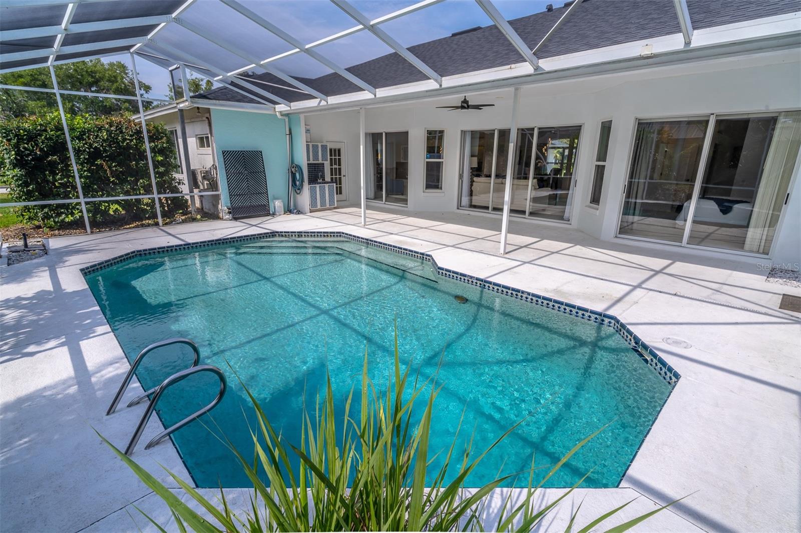 3000 HATTERAS POINT
