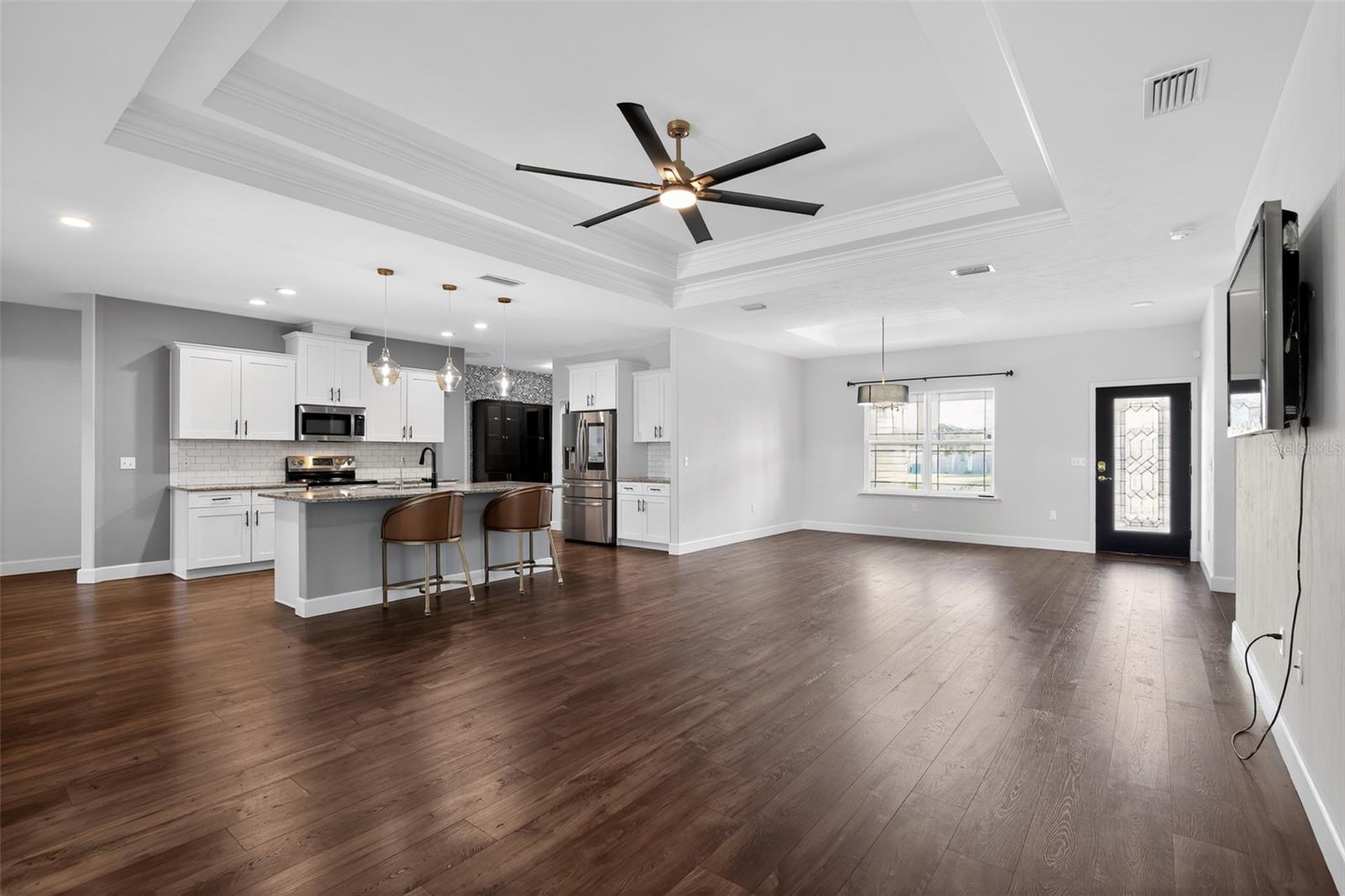NEWBERRY OAKS - Residential