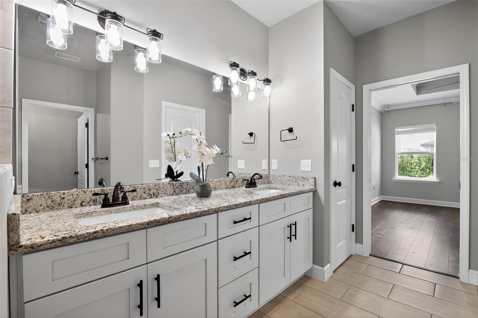 NEWBERRY OAKS - Residential