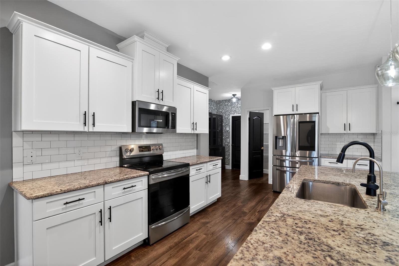 NEWBERRY OAKS - Residential