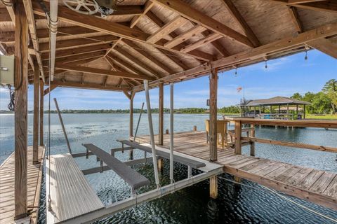 A home in MOUNT DORA