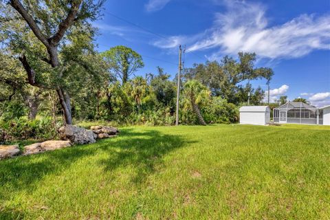 A home in PORT CHARLOTTE