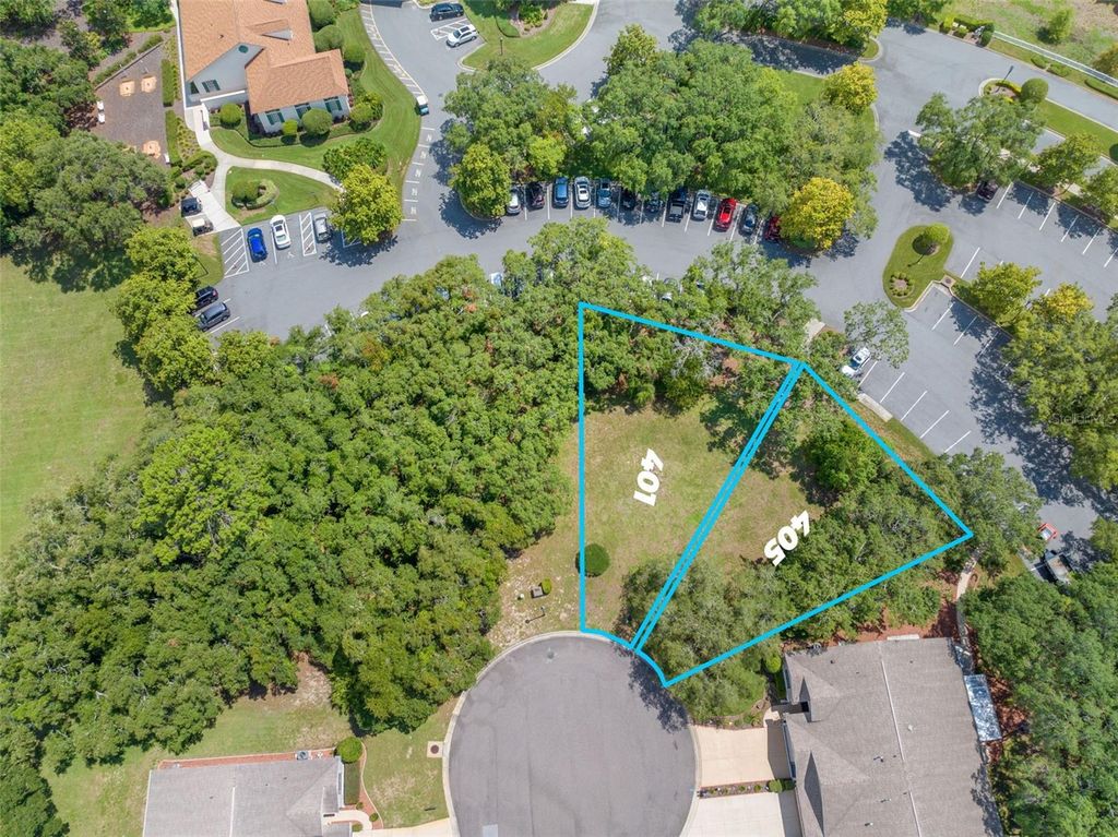 Photo of 401 Candlestone Ct, Spring Hill, FL 34609 (MLS # TB8440405)