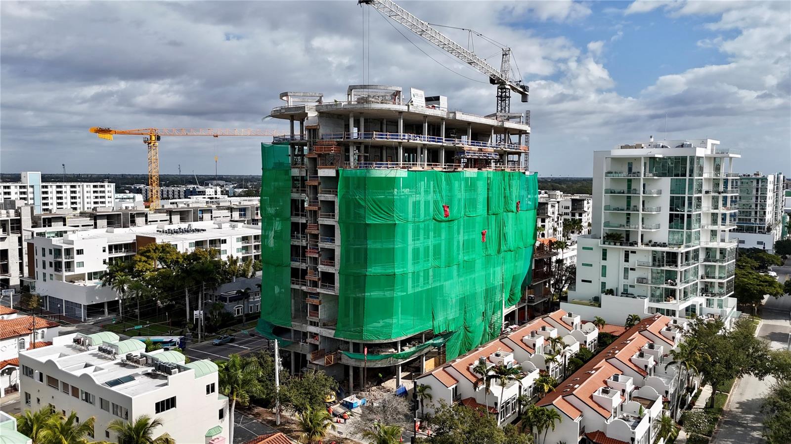 290 COCOANUT AVENUE 601