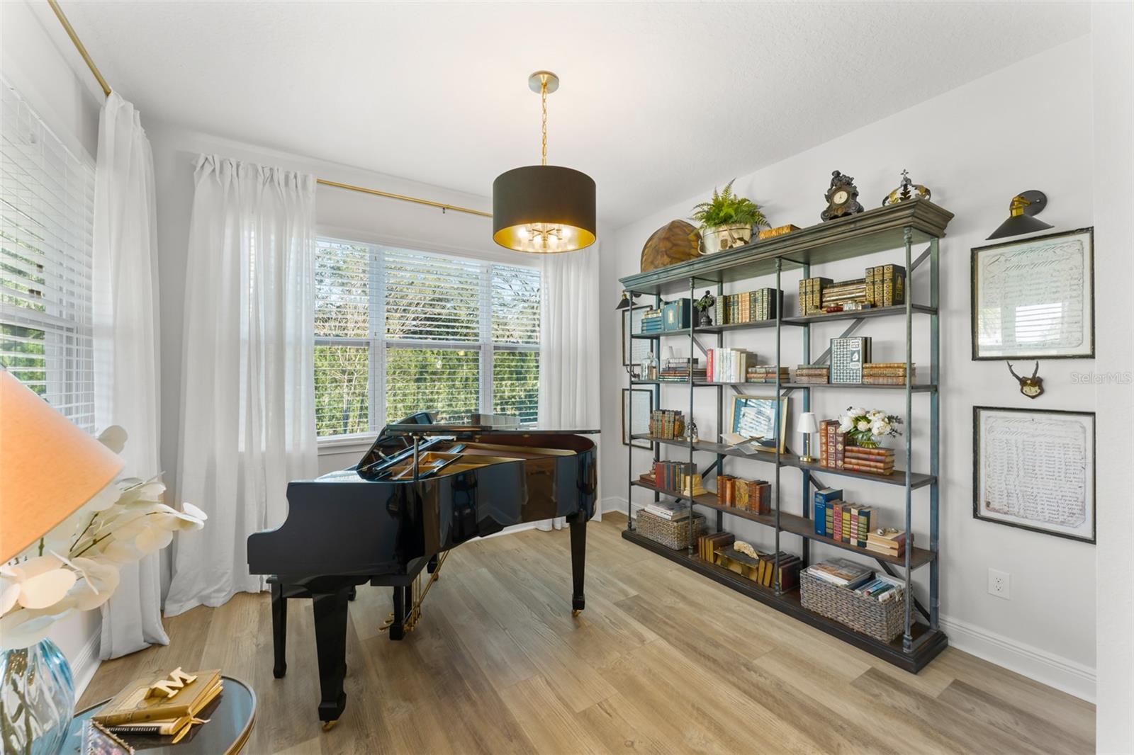 SWEETWATER GOLF & COUNTRY CLUB - Residential