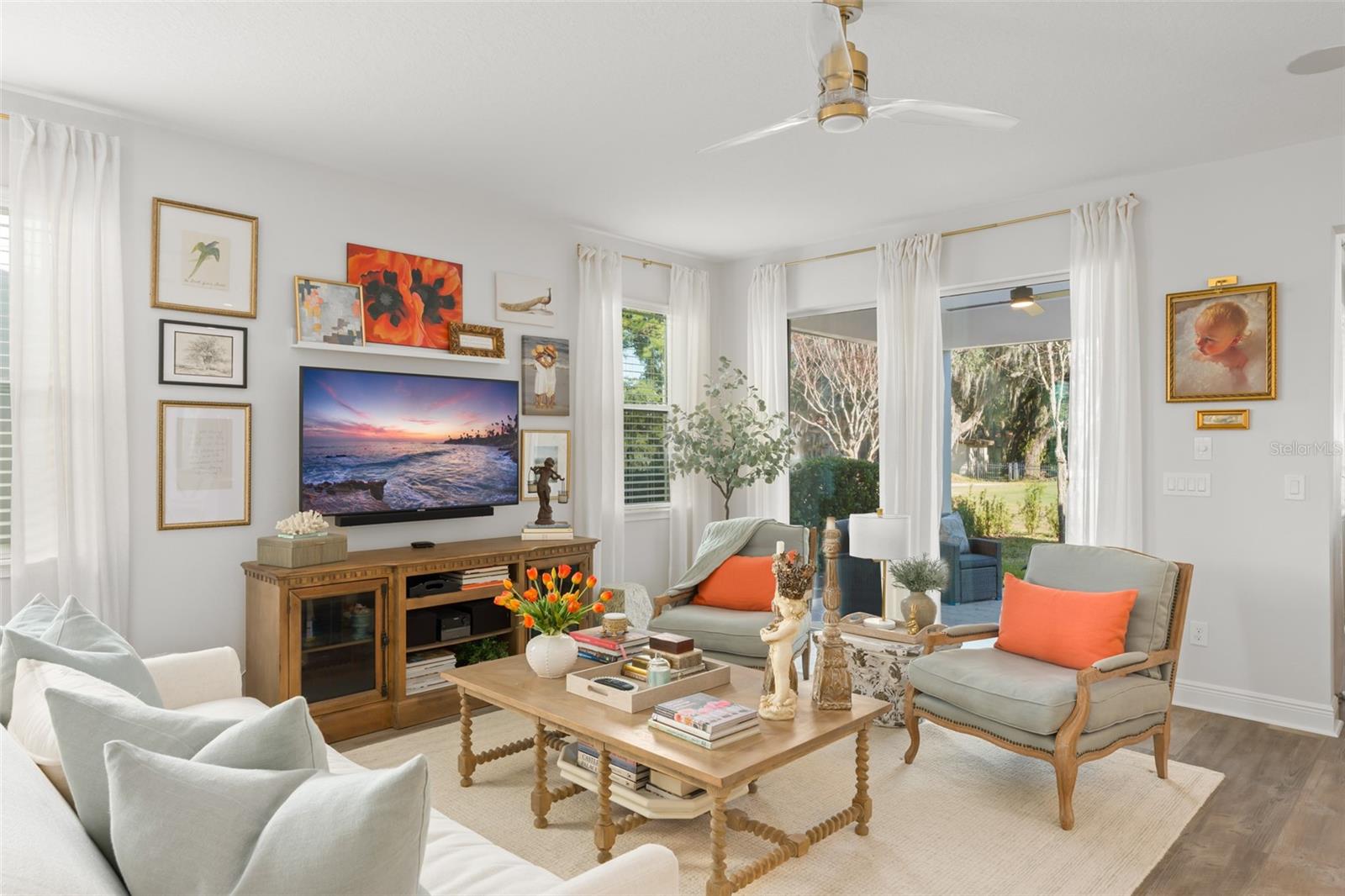 SWEETWATER GOLF & COUNTRY CLUB - Residential