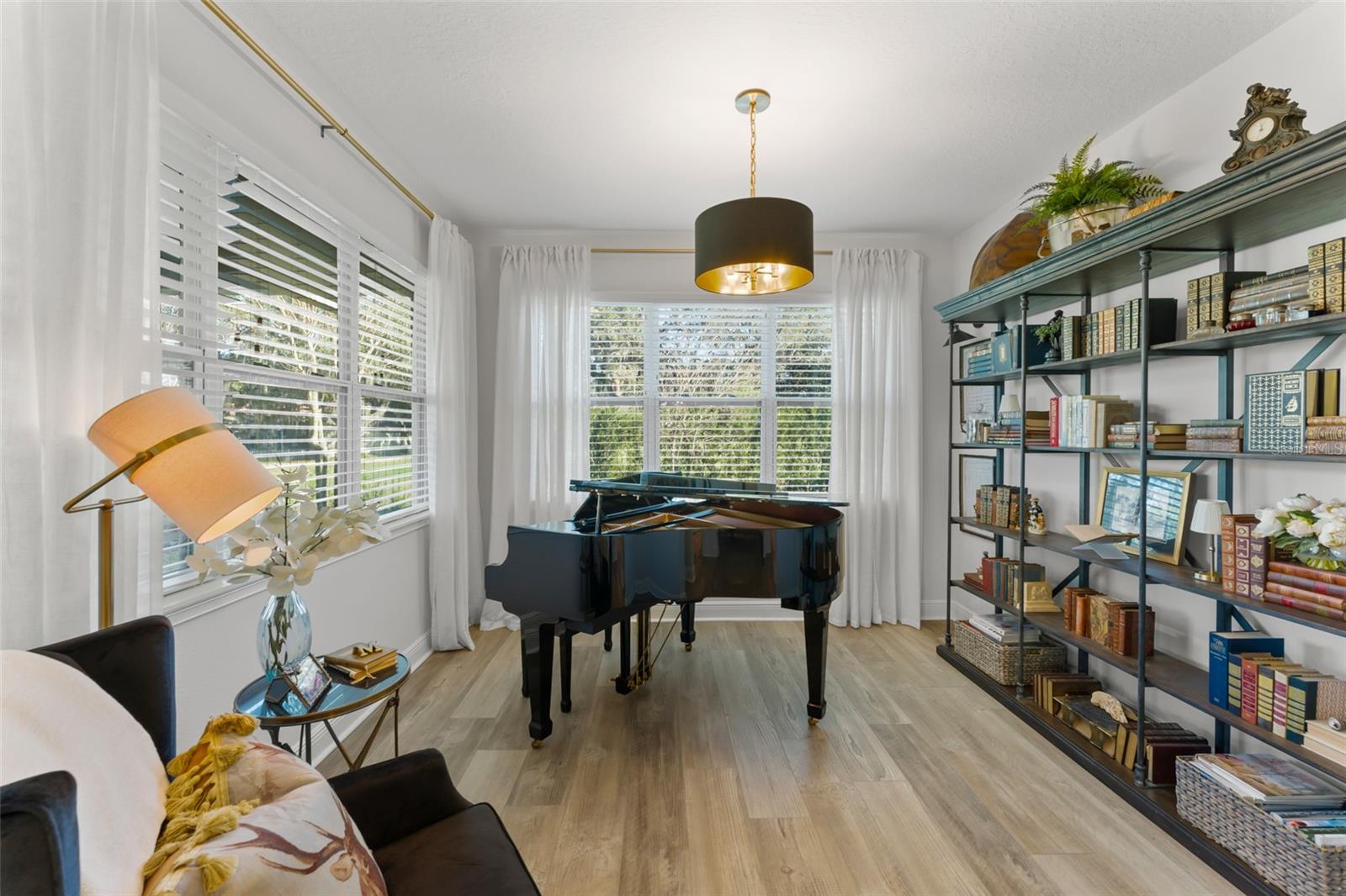 SWEETWATER GOLF & COUNTRY CLUB - Residential