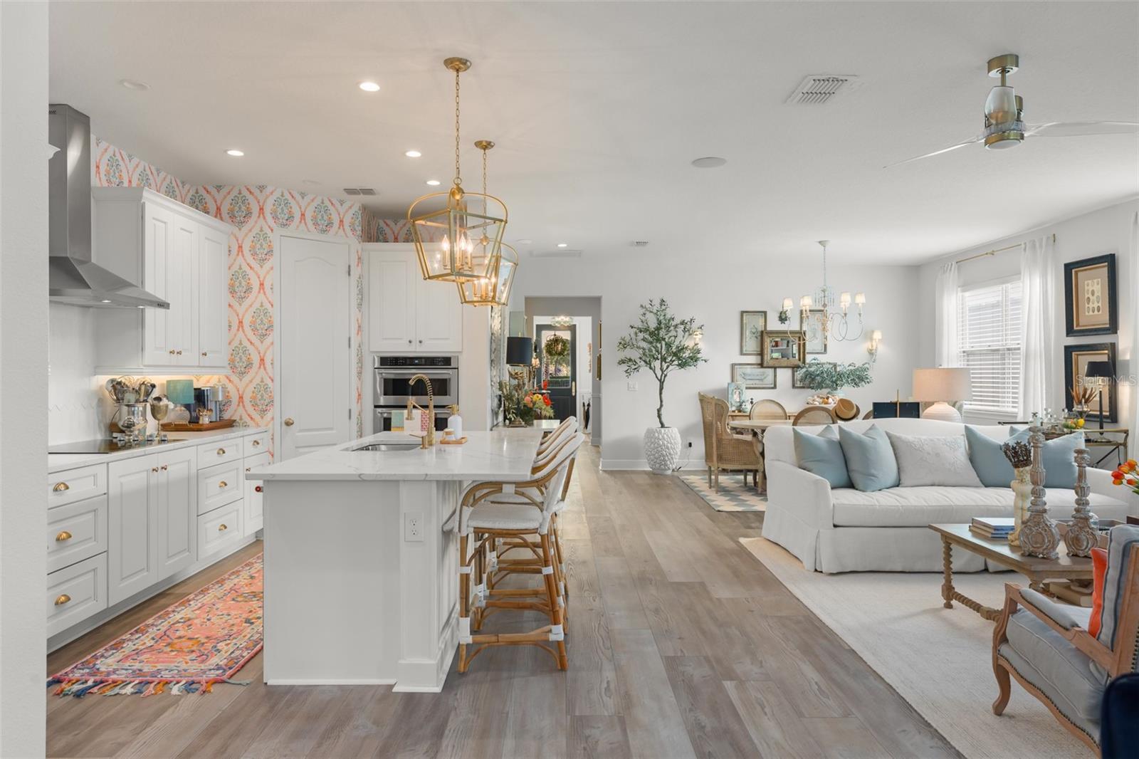 SWEETWATER GOLF & COUNTRY CLUB - Residential