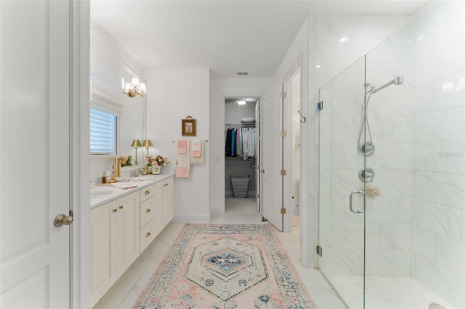 SWEETWATER GOLF & COUNTRY CLUB - Residential