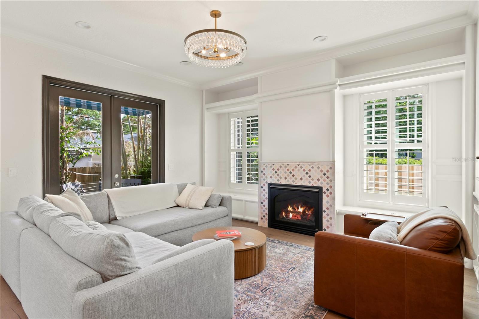 2936 W KNIGHTS AVENUE B