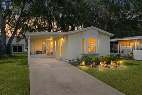 Tiny photo for 622 Cottage Park Lane, Leesburg, FL 34748 (MLS # OM733286)