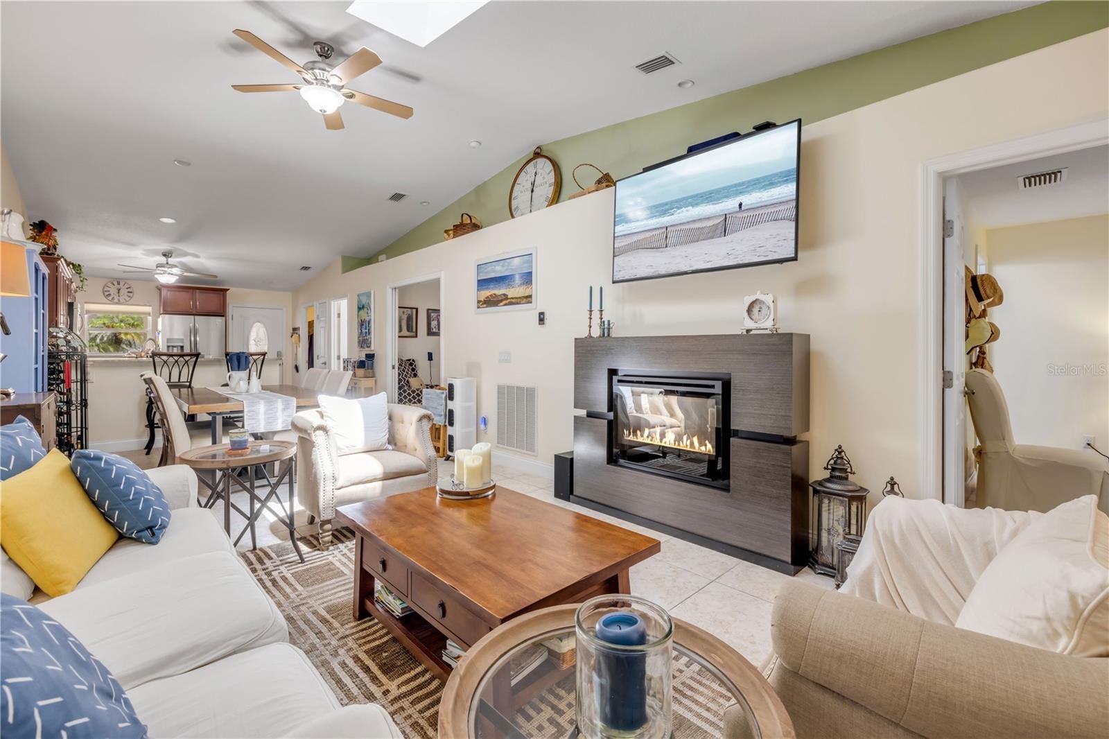 2293 HAWKS COVE CIRCLE
