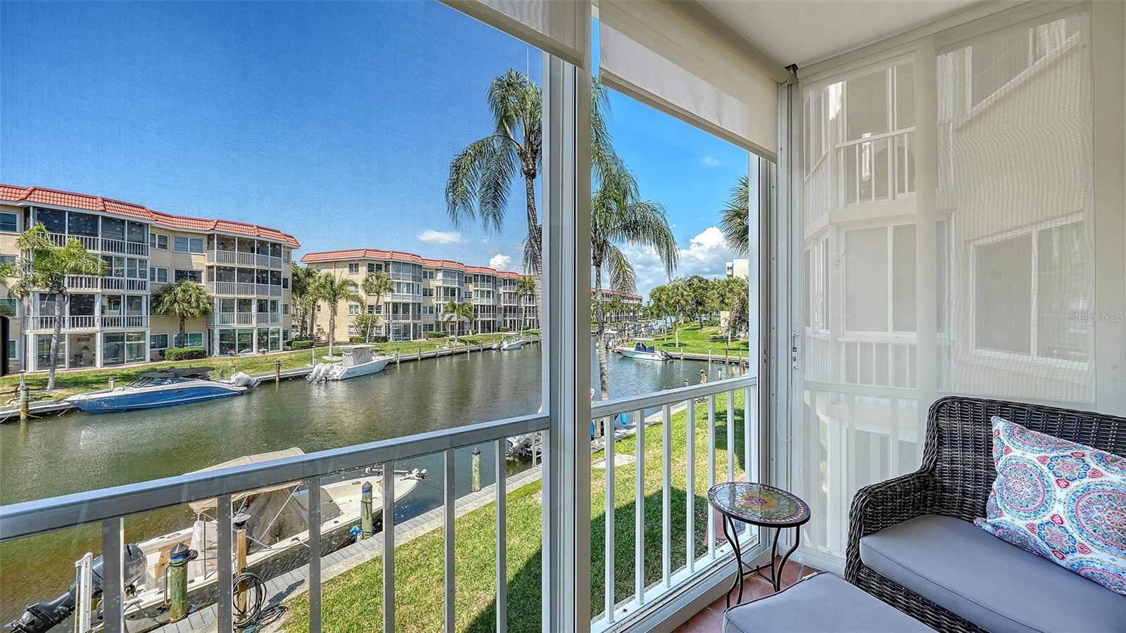 SIESTA HARBOR - Residential