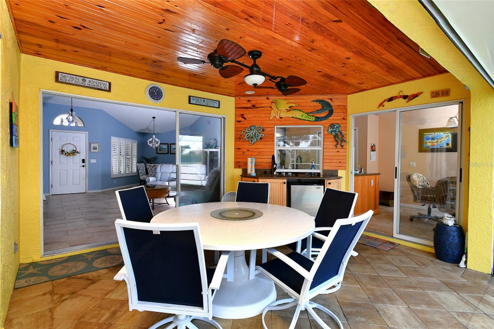 KING TARPON LAND CONDO - Residential