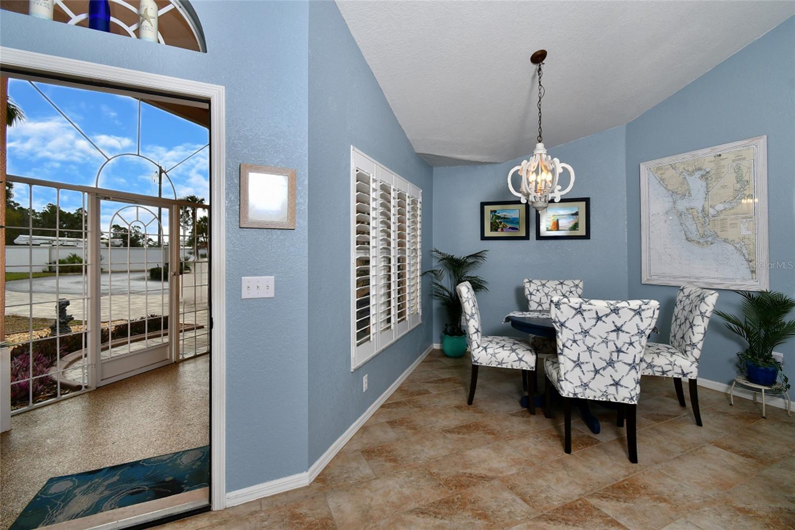 KING TARPON LAND CONDO - Residential