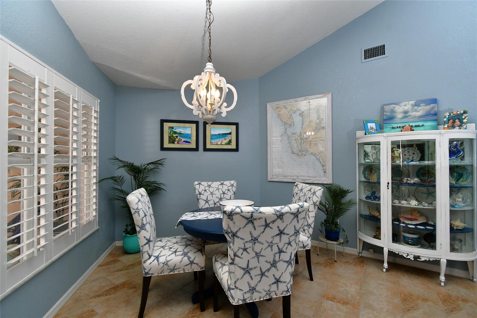 KING TARPON LAND CONDO - Residential