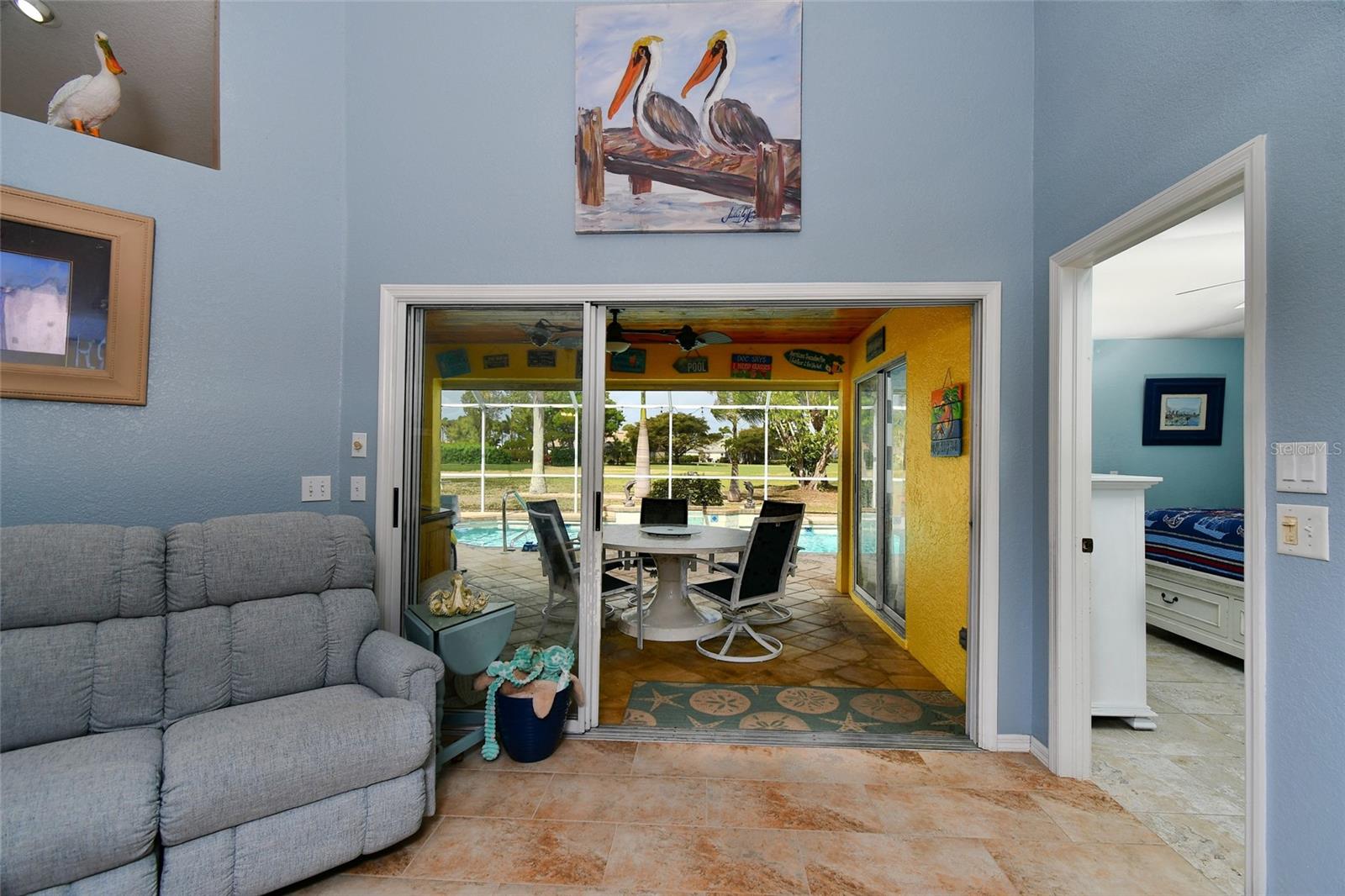 KING TARPON LAND CONDO - Residential