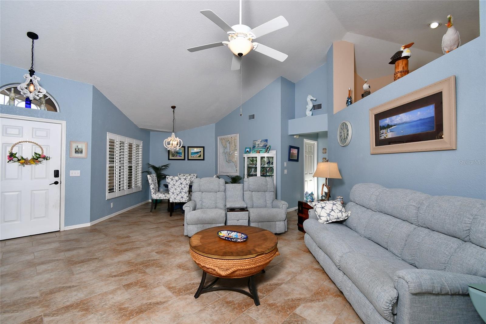 KING TARPON LAND CONDO - Residential