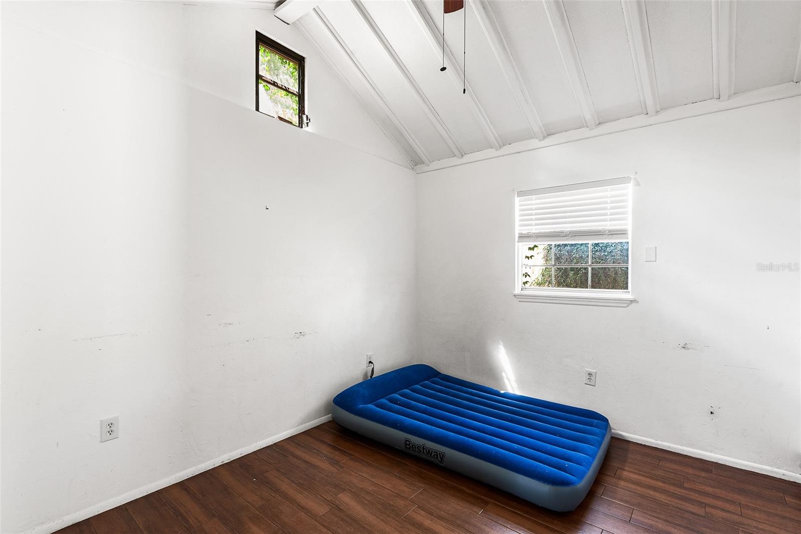 FARRAR A H - Residential Income