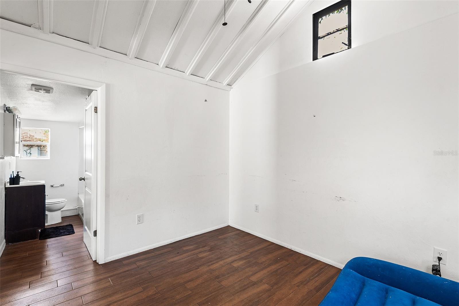 FARRAR A H - Residential Income