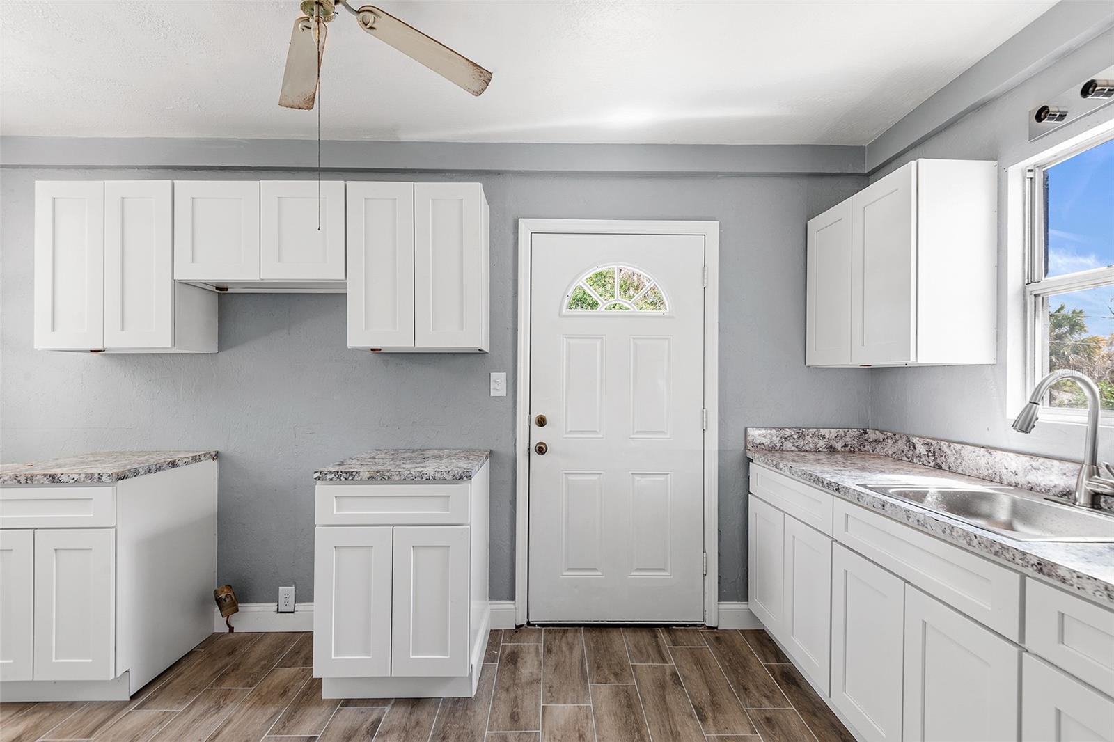 FARRAR A H - Residential Income