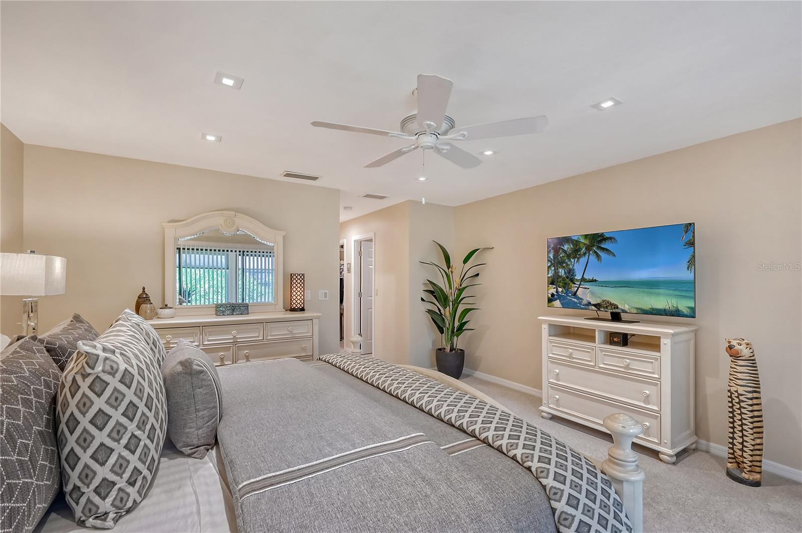 CHANDLERS FORDE - Residential