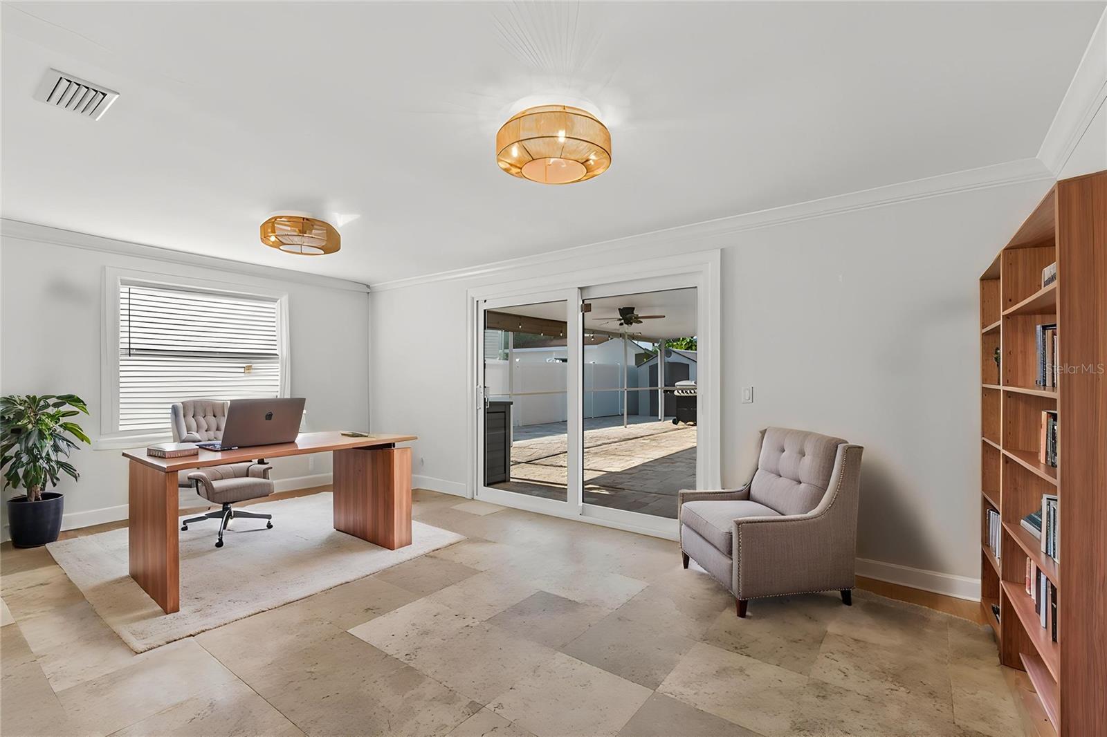 CARROLLWOOD SUB UNIT 1 - Residential