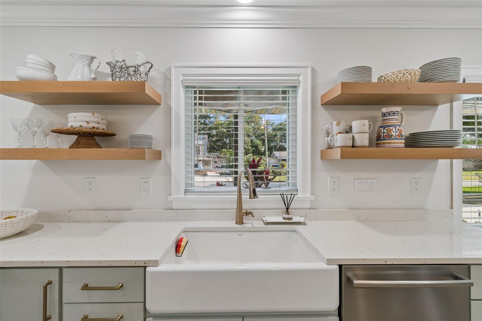CARROLLWOOD SUB UNIT 1 - Residential