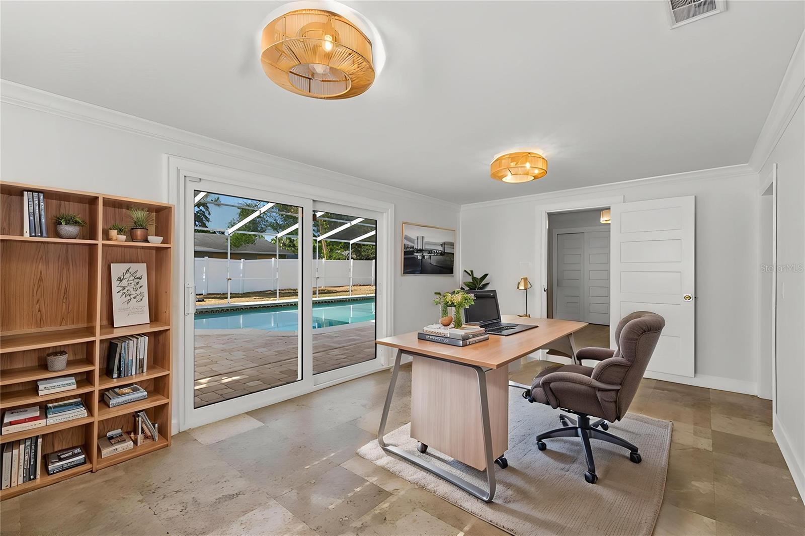 CARROLLWOOD SUB UNIT 1 - Residential