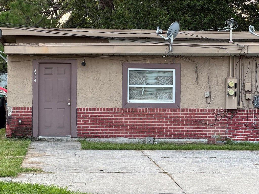 Photo of 5514 S Rio Grande Avenue, Orlando, FL 32839 (MLS # O6450750)