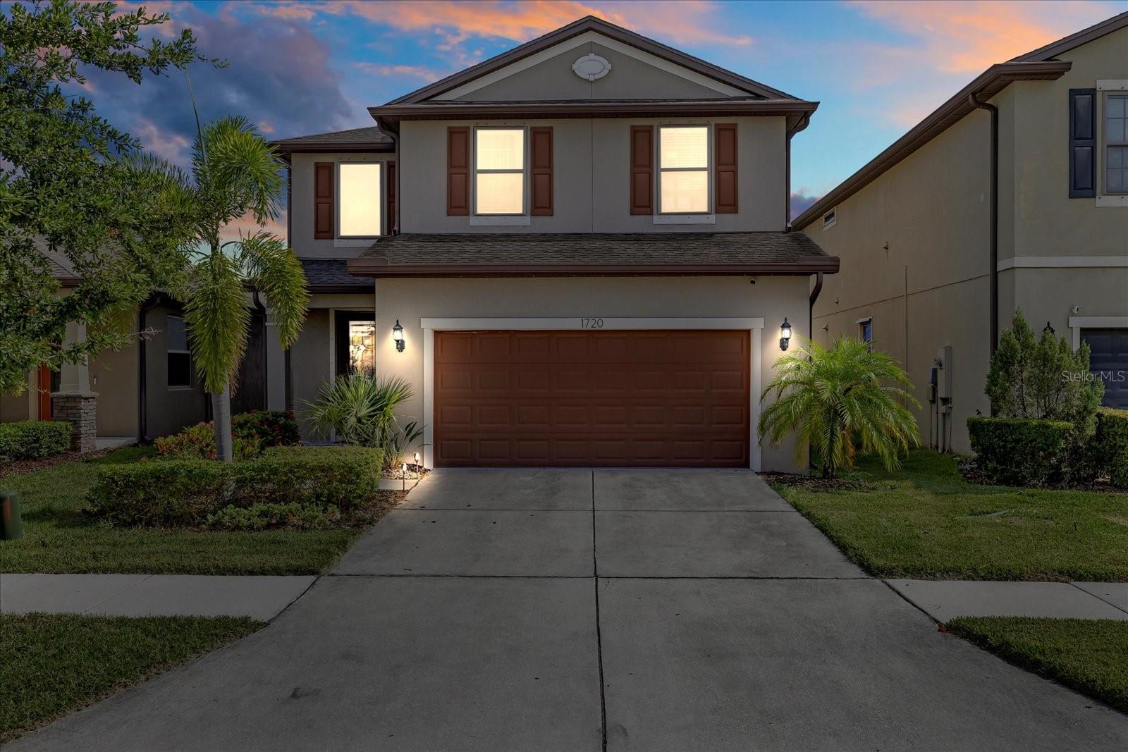 1720 PASSAGE KEY LANE