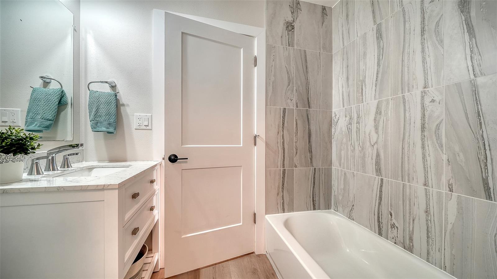 STICKNEY POINT PARK - Residential