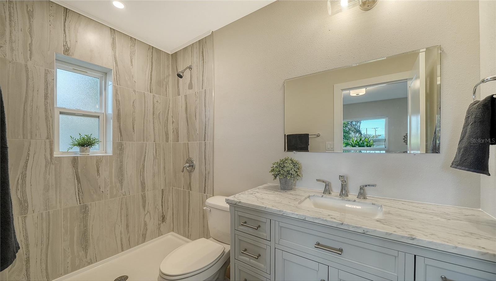 STICKNEY POINT PARK - Residential