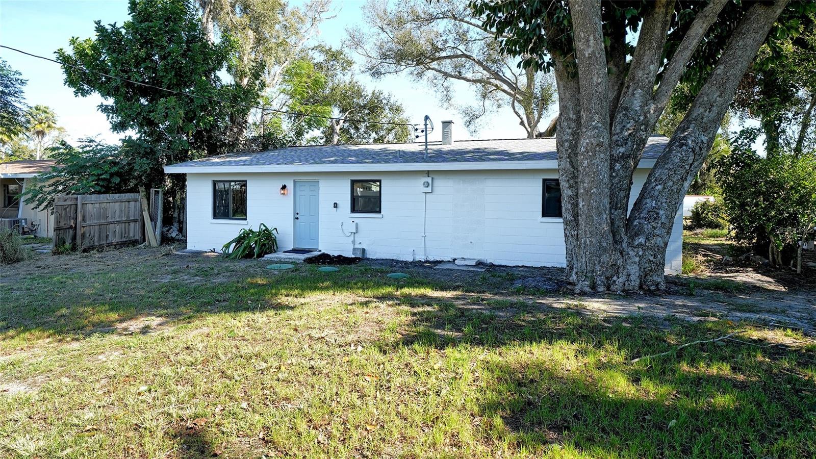 STICKNEY POINT PARK - Residential