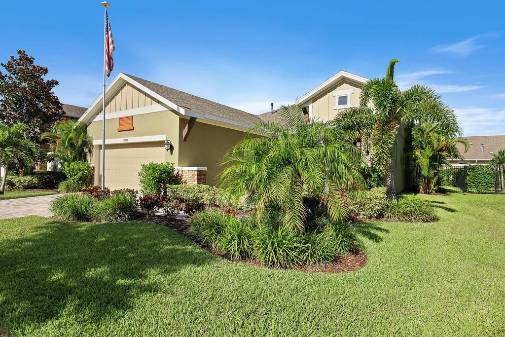 Photo of 6003 Burrowing Owl Place, Lithia, FL 33547 (MLS # TB8417326)