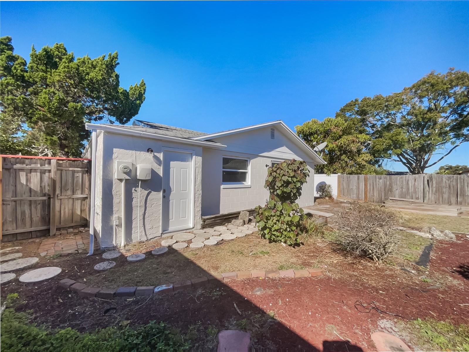 CAMEO VILLAS UNIT 2 - Residential