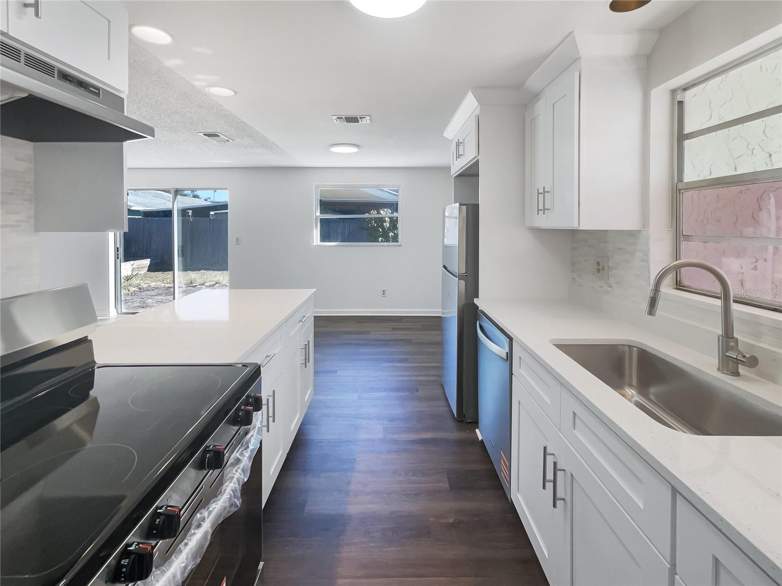 CAMEO VILLAS UNIT 2 - Residential