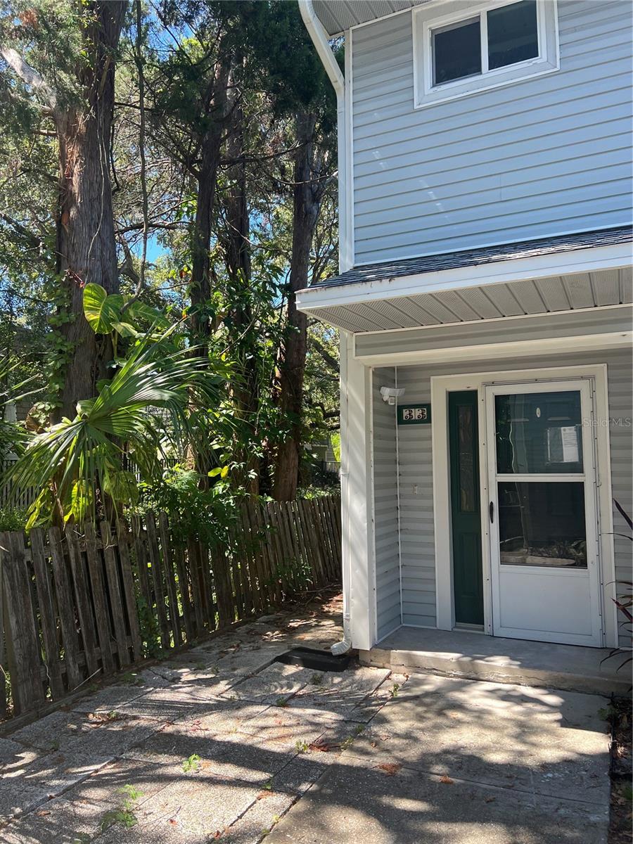 End Unit Town Home near the downtown of Dunedin. 2 bedrooms with 2 bedrooms and upstairs loft. One bedroom on main floor and primary on second floor. This Unit includes covered designated parking carport. Make this unique opportunity yours to make this home a space of your own.