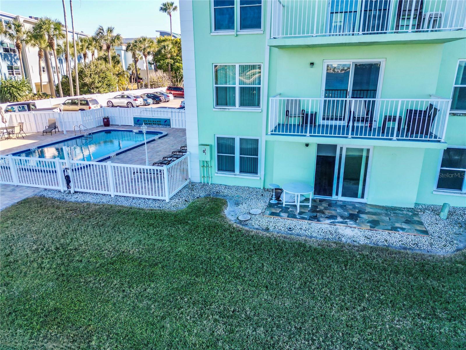 DOLPHIN POINTE OF DUNEDIN CONDO - Residential