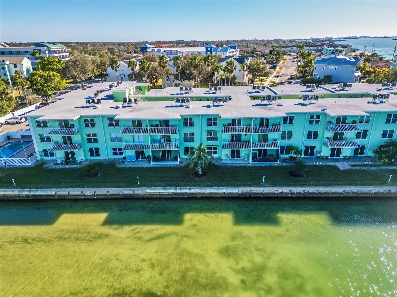 DOLPHIN POINTE OF DUNEDIN CONDO - Residential