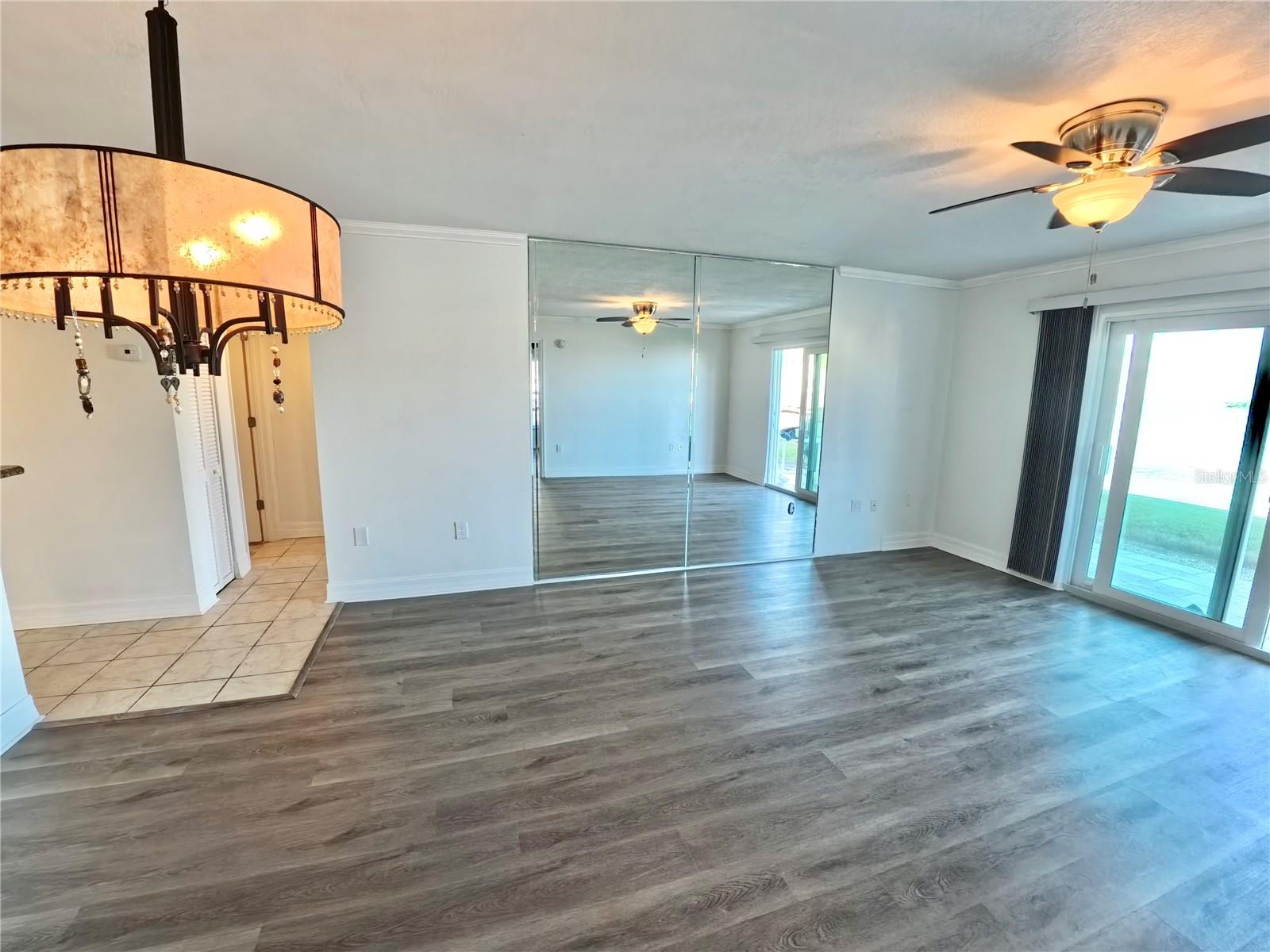 DOLPHIN POINTE OF DUNEDIN CONDO - Residential